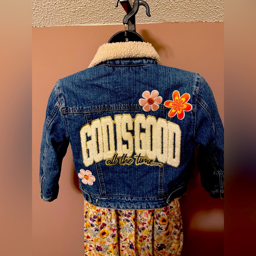 Adorable flowers custom made Girls size 5/6 Chenille Patch God is Good